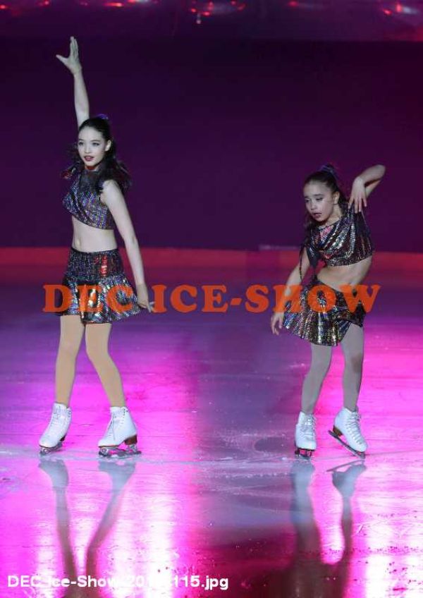 DEC Ice-Show 2019-115.jpg