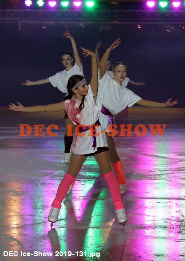 DEC Ice-Show 2019-131.jpg