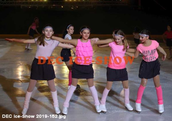 DEC Ice-Show 2019-152.jpg