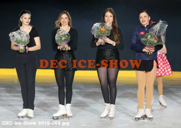 DEC Ice-Show 2019-069.jpg