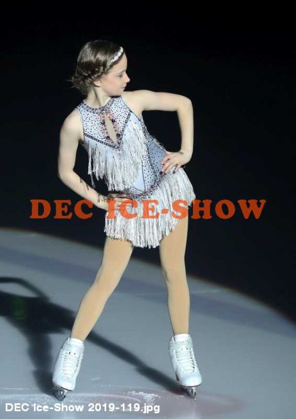 DEC Ice-Show 2019-119.jpg