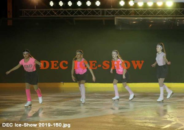 DEC Ice-Show 2019-150.jpg