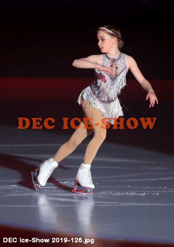 DEC Ice-Show 2019-126.jpg